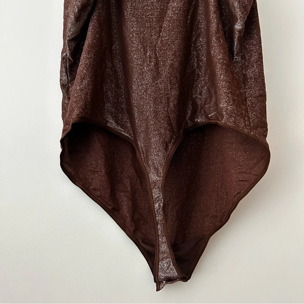 NWT SKIMS brown shimmery bodysuit‎